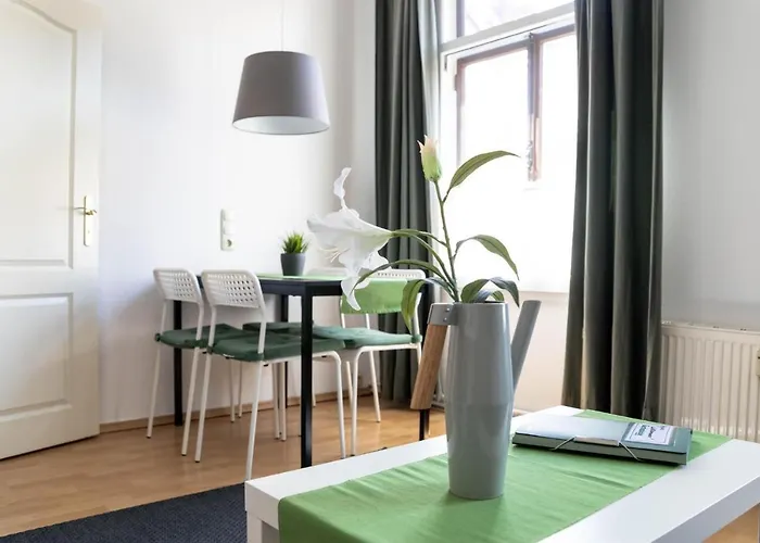 Gartenlaube * Marburg